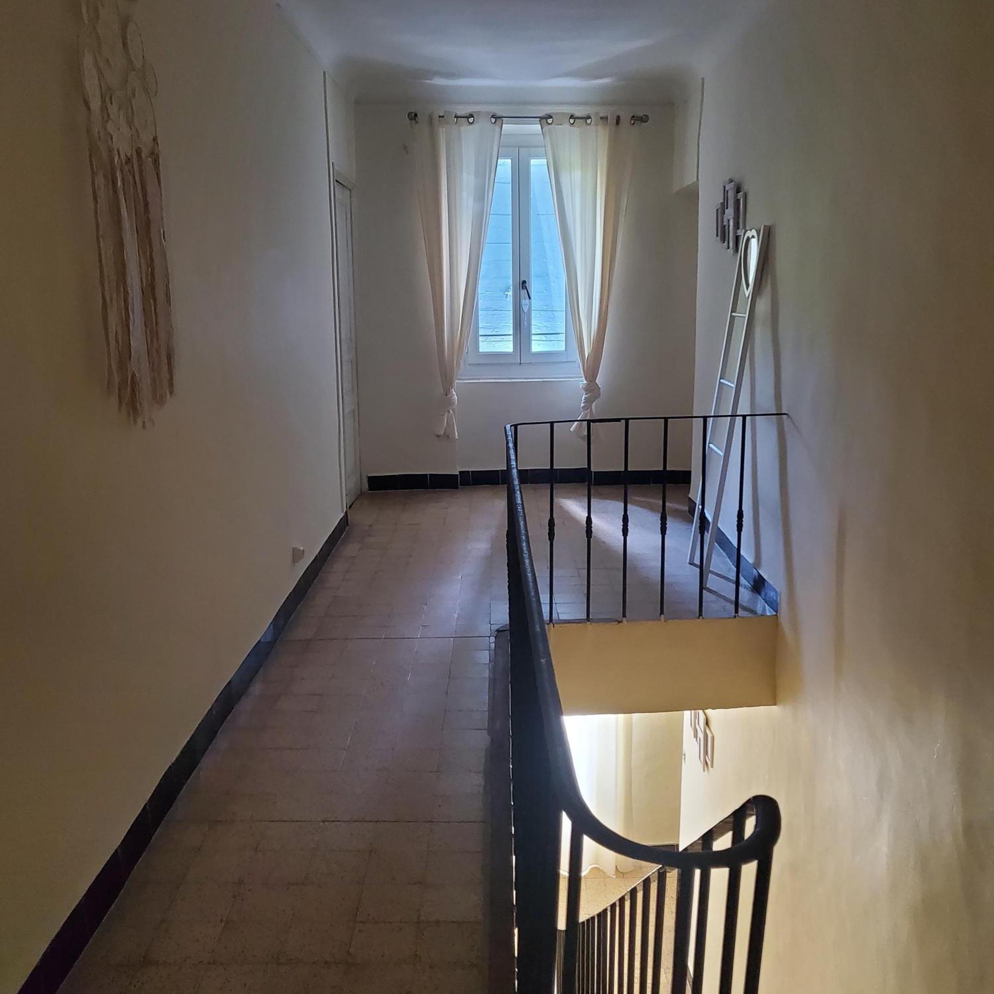 La Maison Bleue Cereste Екстер'єр фото