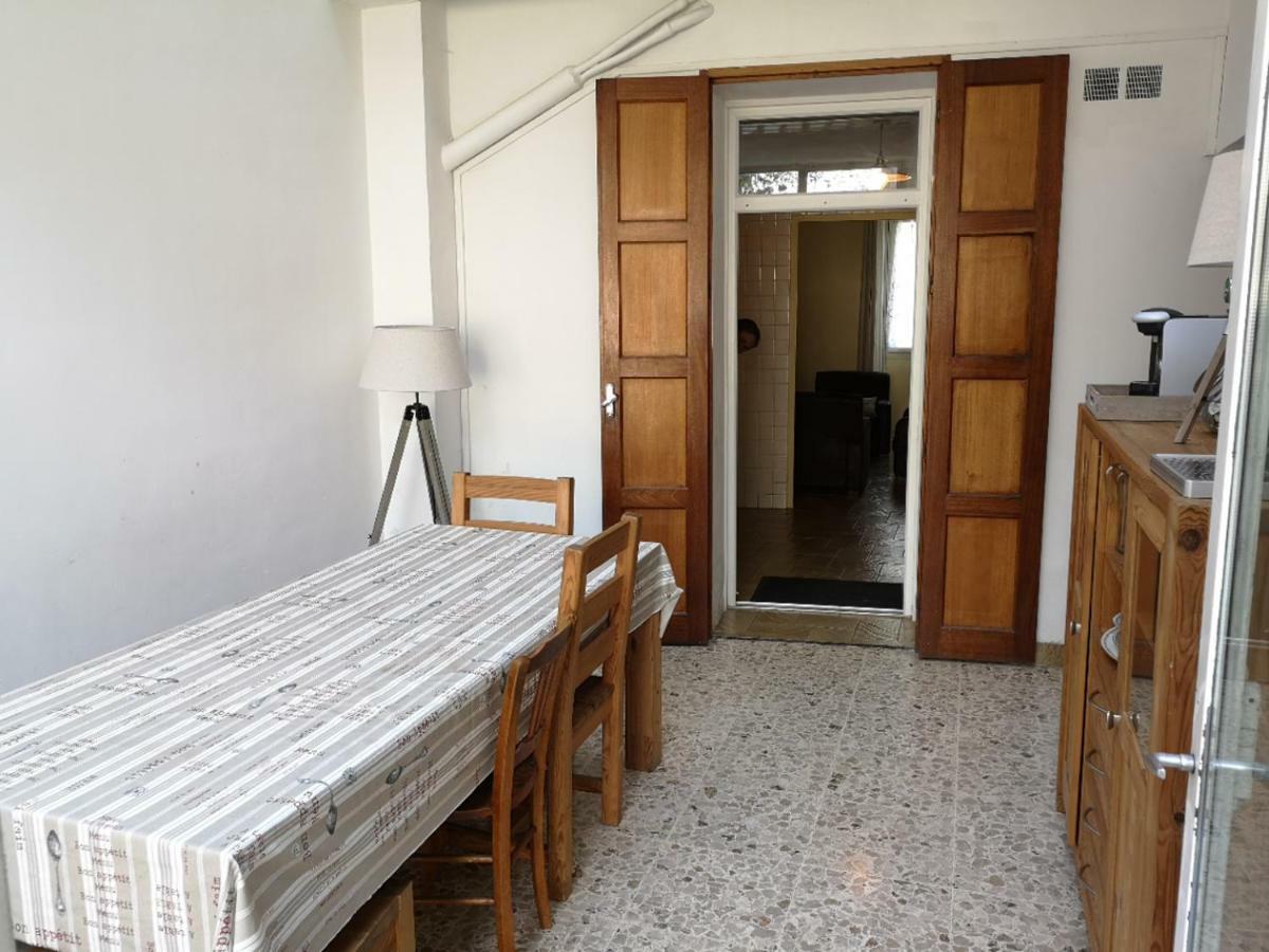 La Maison Bleue Cereste Екстер'єр фото