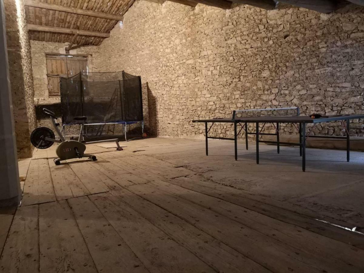 La Maison Bleue Cereste Екстер'єр фото
