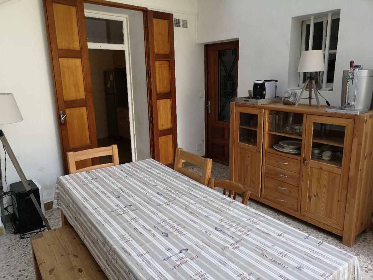 La Maison Bleue Cereste Екстер'єр фото