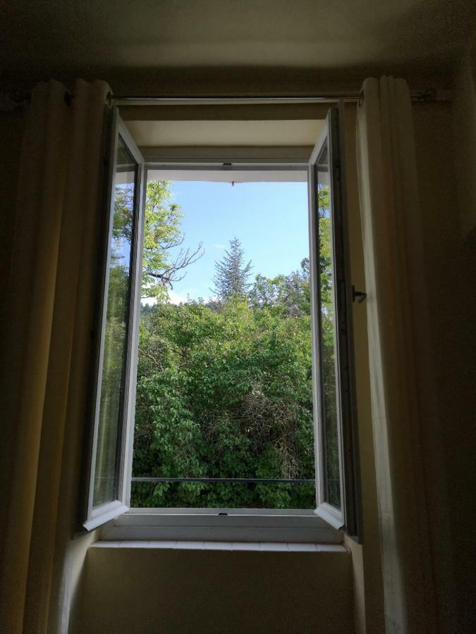 La Maison Bleue Cereste Екстер'єр фото